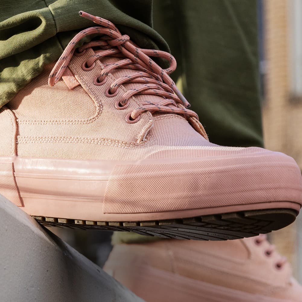 Pink stacked 415 boot